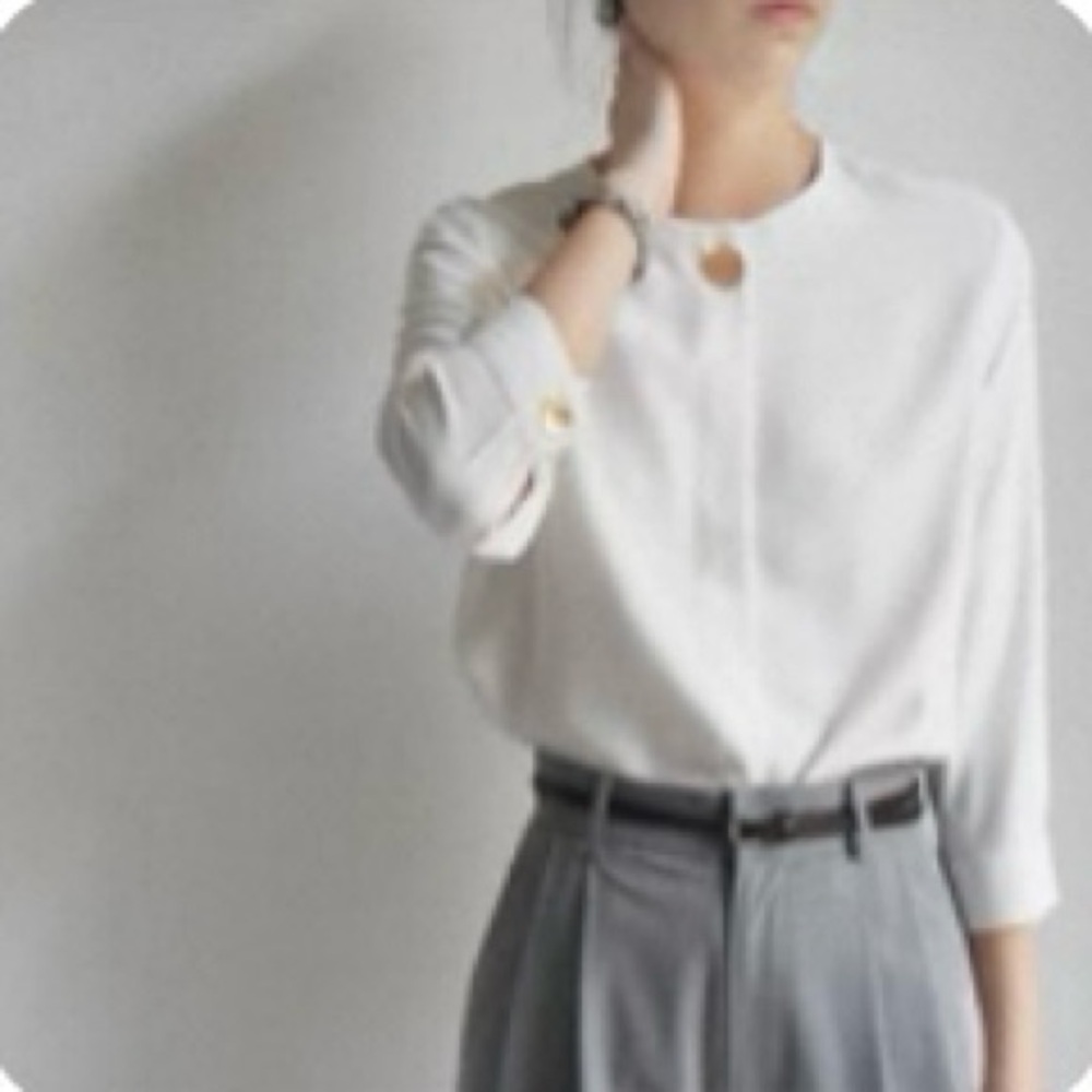 Elegant White Women's Top blouse